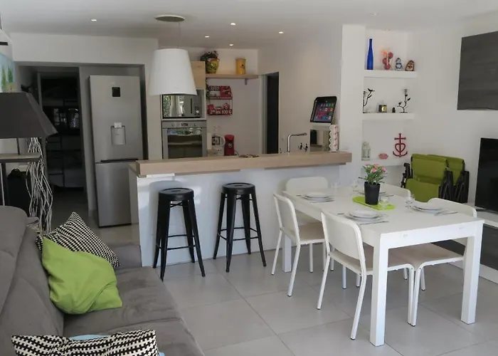 Sol-Y-Days California, Superbe Appartement Renove En Rdc Avec Parking, Belle Terrasse Ombragee, A 200M De La Plage